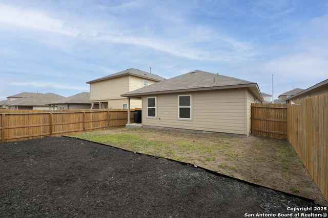 Image 21 of 26 For 2857 Wolfcreek