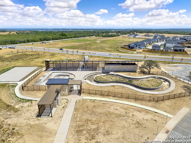 Listing photo id 11 for Block 1 Lot 8 Black Willow Way