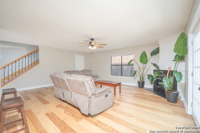 Image 11 of 26 For 2606 Diamond Hill Dr