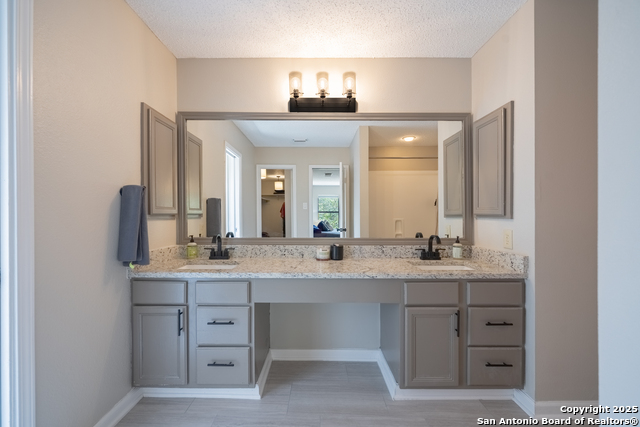 Image 23 of 26 For 2606 Diamond Hill Dr