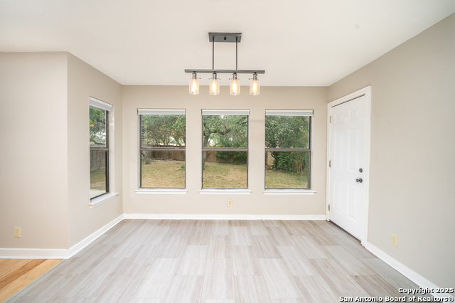 Image 9 of 26 For 2606 Diamond Hill Dr