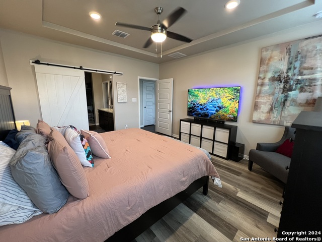 Image 17 of 25 For 3512 Donald  