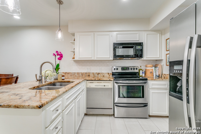 Listing photo id 10 for 201 Ellwood St 106