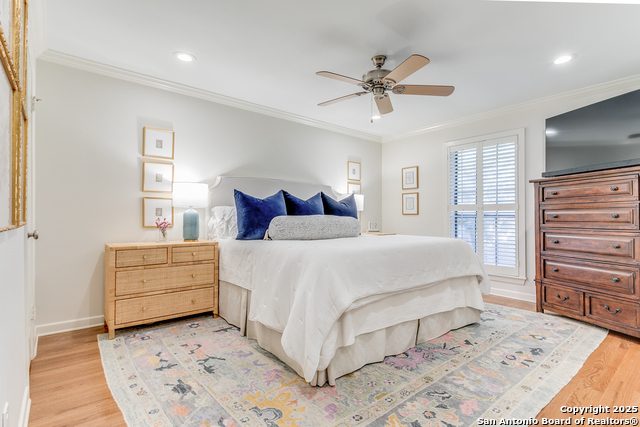 Listing photo id 15 for 201 Ellwood St 106