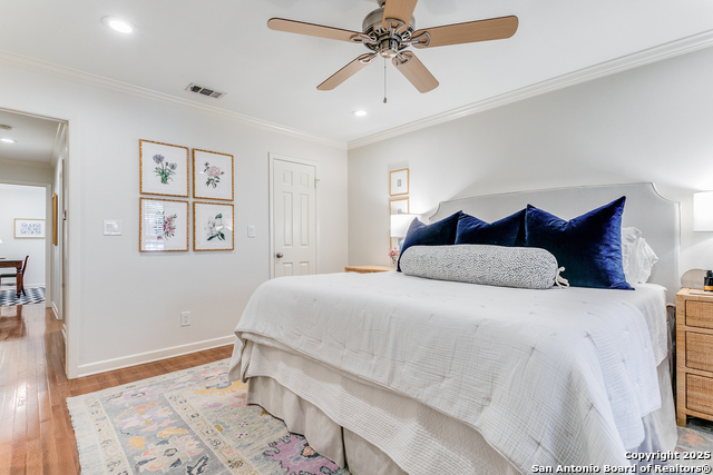 Listing photo id 16 for 201 Ellwood St 106