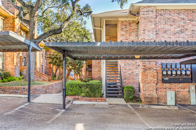Listing photo id 22 for 201 Ellwood St 106