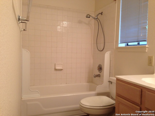 Image 10 of 13 For 6882 Crested Quail