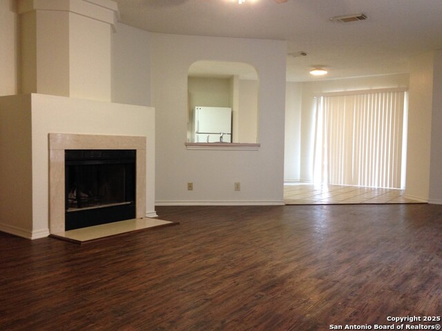 Image 2 of 13 For 6882 Crested Quail