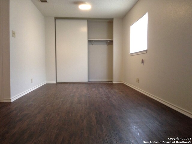 Image 9 of 13 For 6882 Crested Quail