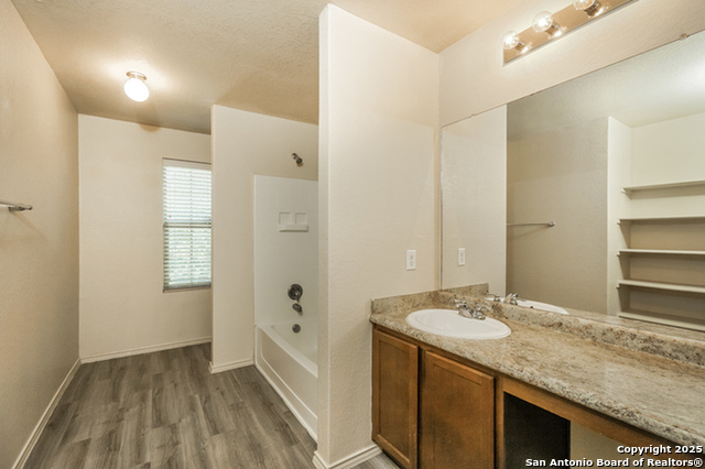 Image 11 of 15 For 8930 Gerald Ohara