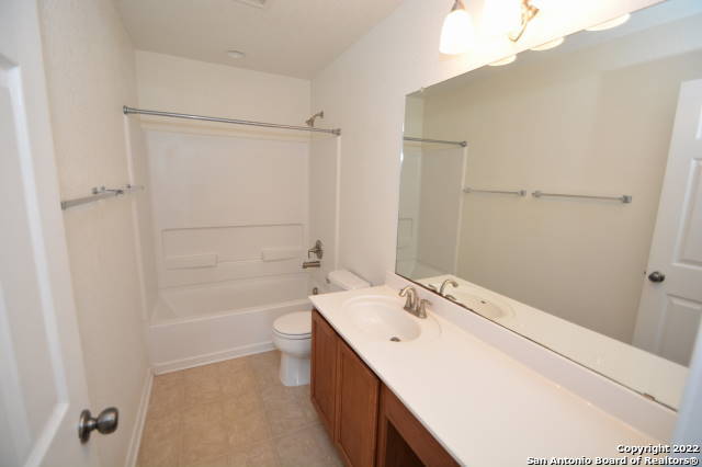 Image 15 of 22 For 4403 Orchard Rim