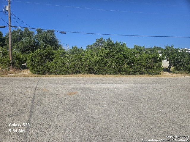 Details for 1406 Greenbriar, Canyon Lake, TX 78133