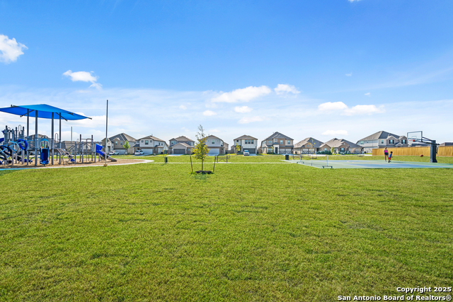 Image 29 of 31 For 2047 Olivia Drive