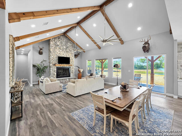 Listing photo id 9 for Tbd Fm 1986  