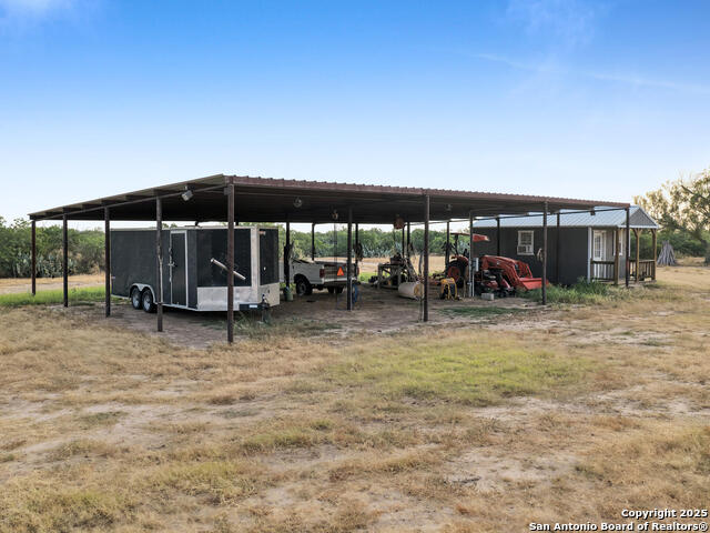 Listing photo id 31 for Tbd Fm 1986  