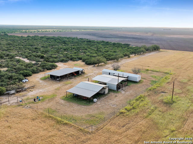 Listing photo id 33 for Tbd Fm 1986  