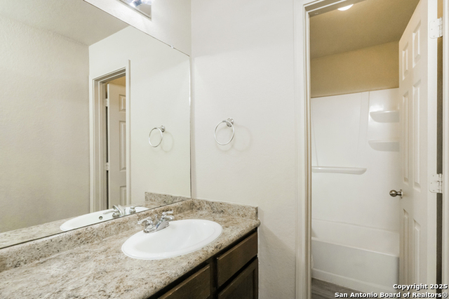 Listing photo id 9 for 3022 Aspen Meadow