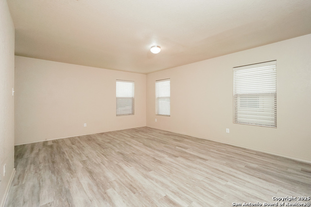Listing photo id 1 for 3022 Aspen Meadow