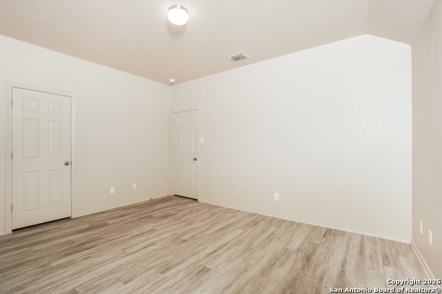 Listing photo id 4 for 3022 Aspen Meadow