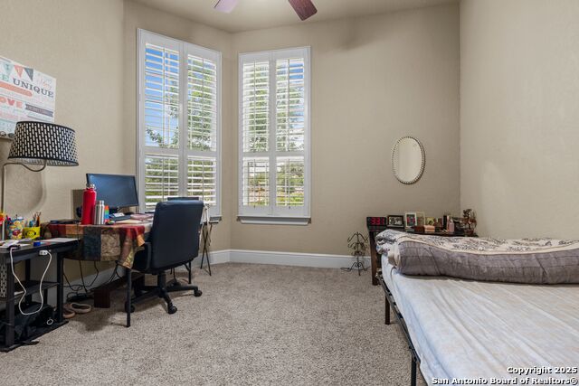 Image 16 of 36 For 8718 Silver Rock