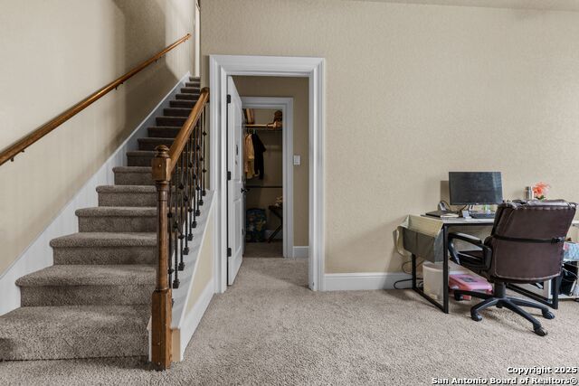 Image 31 of 36 For 8718 Silver Rock