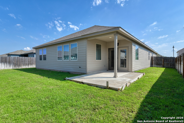 Listing photo id 16 for 216 Pudu Trail