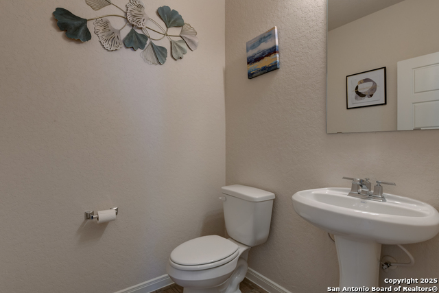 Listing photo id 21 for 216 Pudu Trail