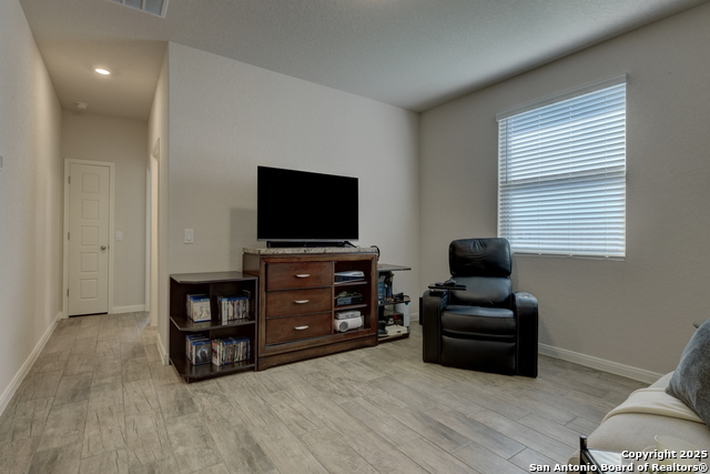 Listing photo id 22 for 216 Pudu Trail