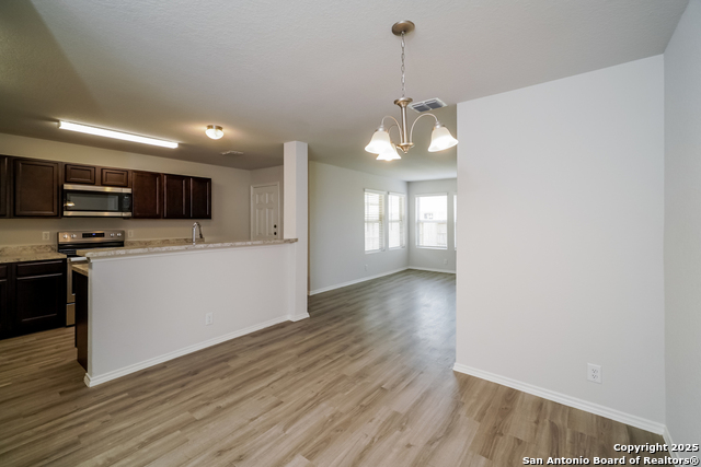 Image 8 of 17 For 10419 Clearwater Way