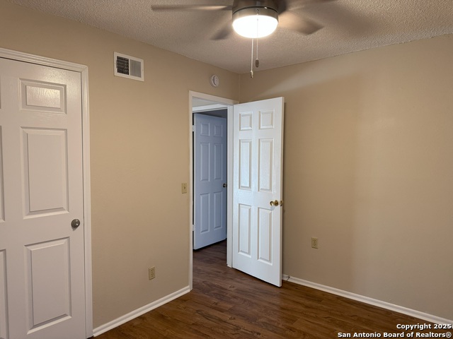 Listing photo id 9 for 104 Meadow Hill