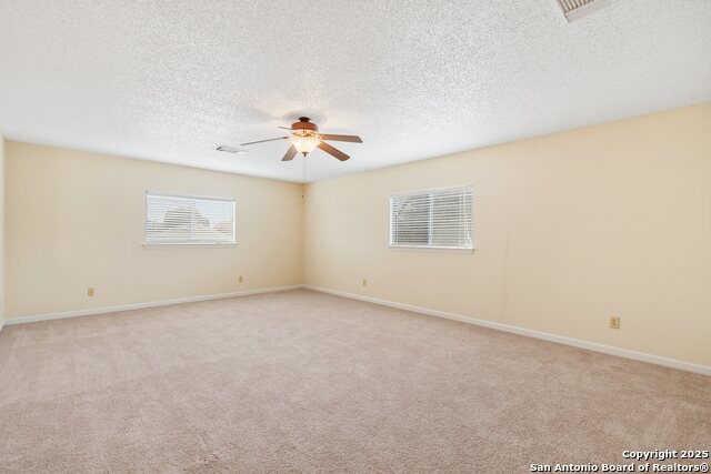 Image 31 of 38 For 7806 Larcrest Ln