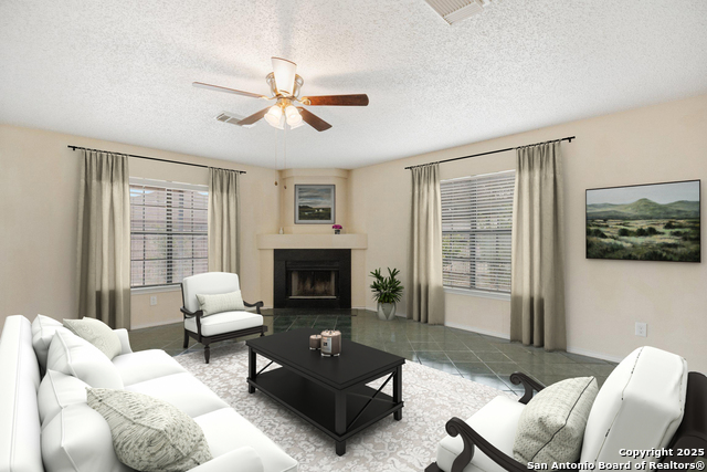 Image 4 of 38 For 7806 Larcrest Ln