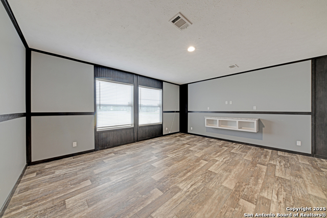Image 17 of 28 For 124 Galle Estates Circle