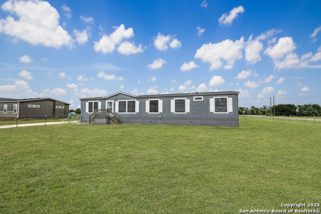 Image 4 of 28 For 124 Galle Estates Circle