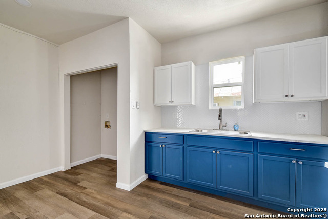 Image 8 of 23 For 718 Highland E