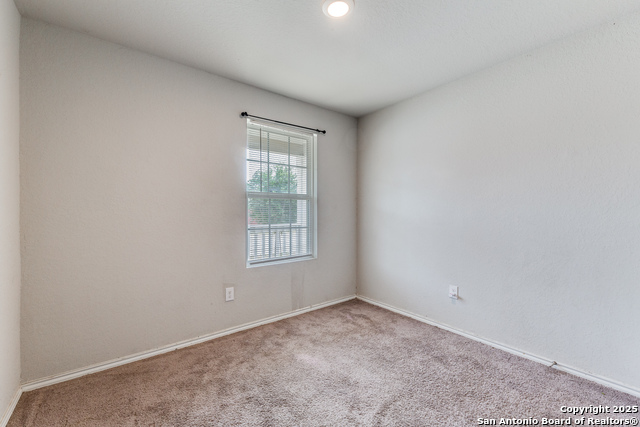 Image 10 of 12 For 7507 Vista Grove