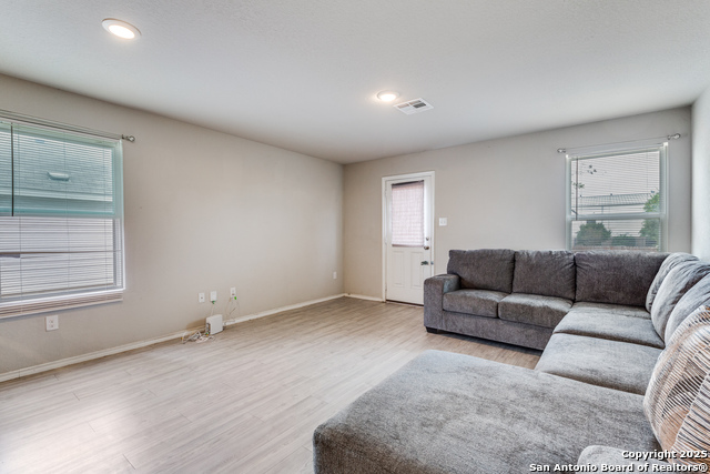 Image 6 of 12 For 7507 Vista Grove