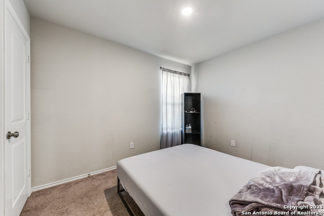 Image 9 of 12 For 7507 Vista Grove
