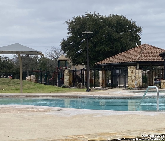Image 48 of 60 For 8406 Loska Green