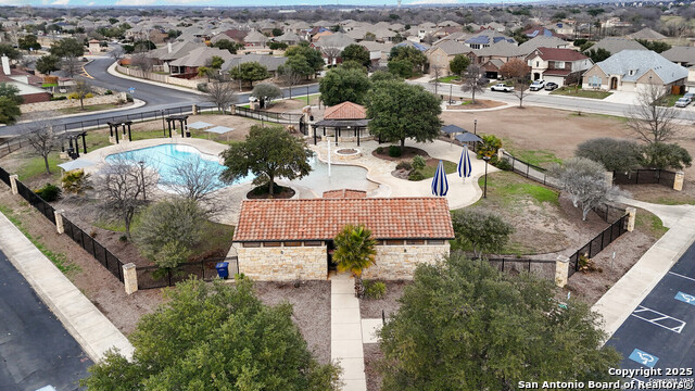 Image 58 of 60 For 8406 Loska Green