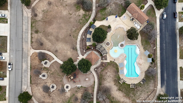 Image 59 of 60 For 8406 Loska Green
