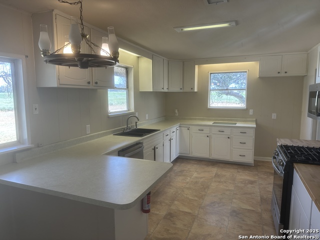 Image 10 of 49 For 883 County Road 128