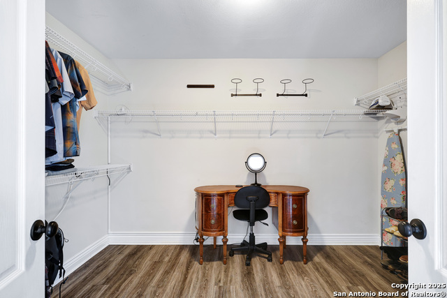 Listing photo id 16 for 11602 Shotgun Way