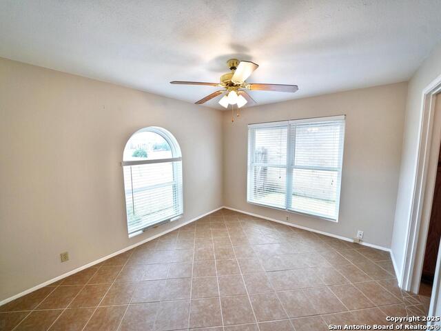 Image 10 of 35 For 608 Fern Meadow