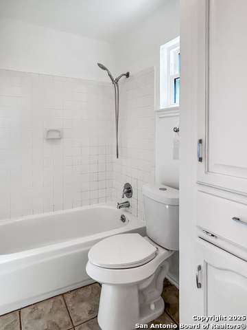 Image 17 of 32 For 7859 Hawk Trail