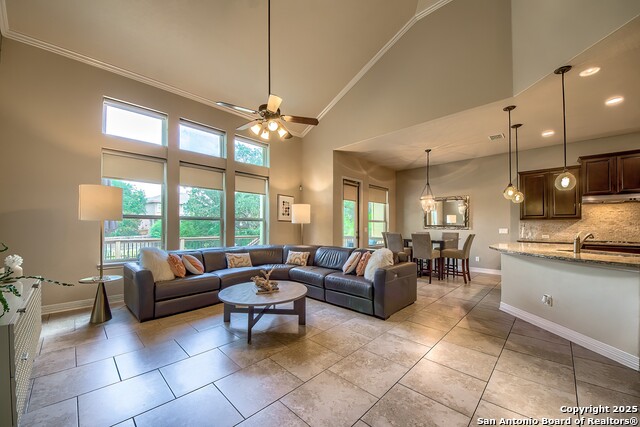 Image 6 of 41 For 322 Tranquil Oak