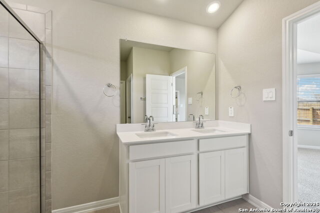 Image 20 of 42 For 9626 Grand Via Blvd