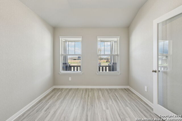 Image 33 of 42 For 9626 Grand Via Blvd