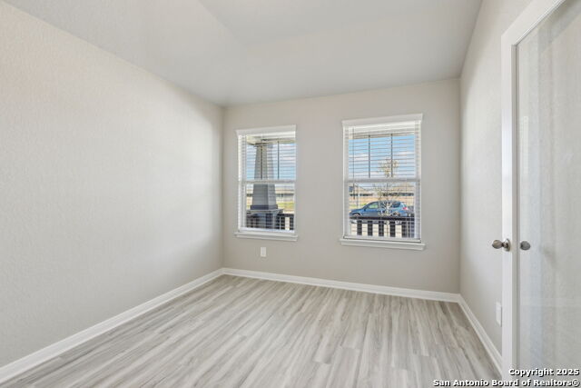 Image 35 of 42 For 9626 Grand Via Blvd