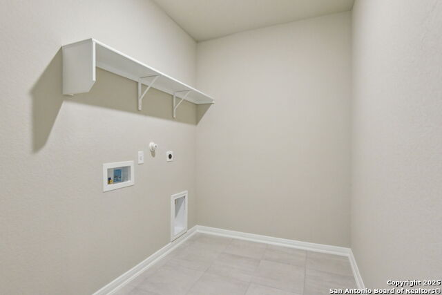 Image 37 of 42 For 9626 Grand Via Blvd